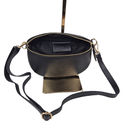 Mała licowa skórzana nerka listonoszka crossbody czarna 7.png