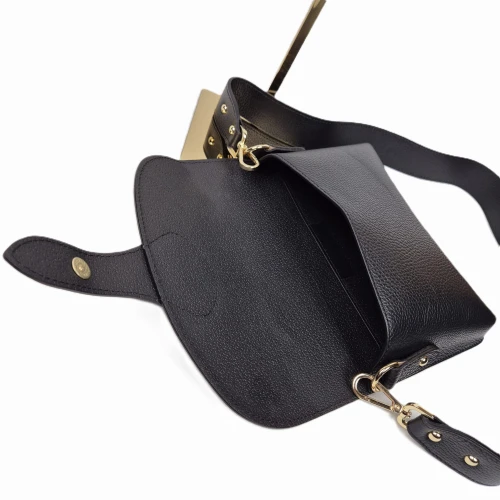 Vera Pelle mała brązowa torebka listonoszka skórzana czarna instagramka włoska torebka crossbody saszetka skóra naturalna licowa