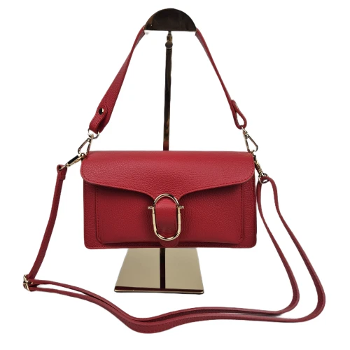 Borse in Pelle skórzana torebka damska na ramię czerwona z klamrą złote detale pojemna elegancka crossbody włoska skóra naturalna licowa