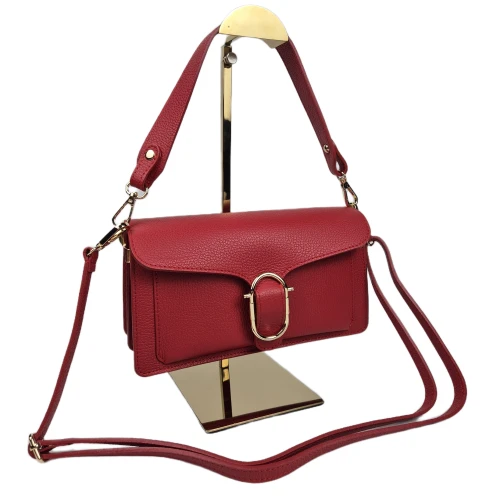 Borse in Pelle skórzana torebka damska na ramię czerwona z klamrą złote detale pojemna elegancka crossbody włoska skóra naturalna licowa