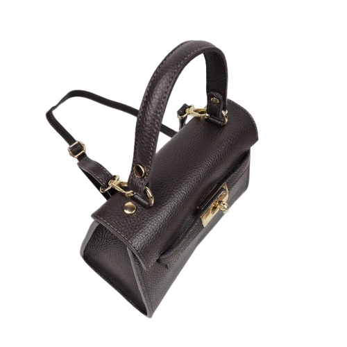 Vera Pelle mała skórzana torebka damska kuferek czekoladowa brązowa pojemna z paskiem crossbody włoska skóra naturalna licowa elegancka