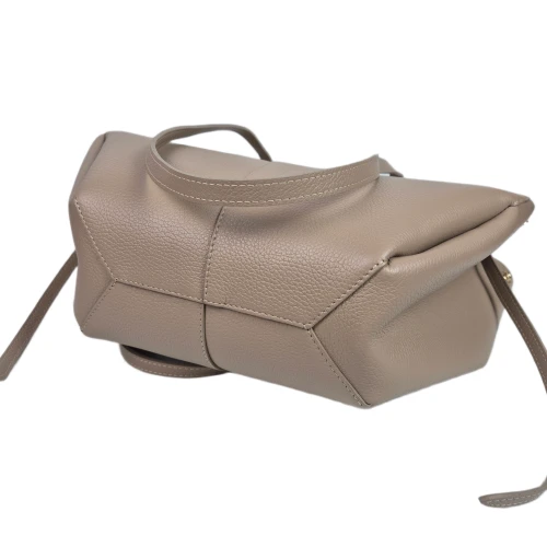 Vera Pelle duża skórzana shopperka shopper bag skóra naturalna beżowa beż na ramię A4 na ramię pojemna włoska .png