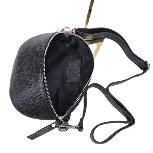 Mała skórzana nerka listonoszka skóra naturalna licowa crossbody z paskiem włoska srebrne okucia