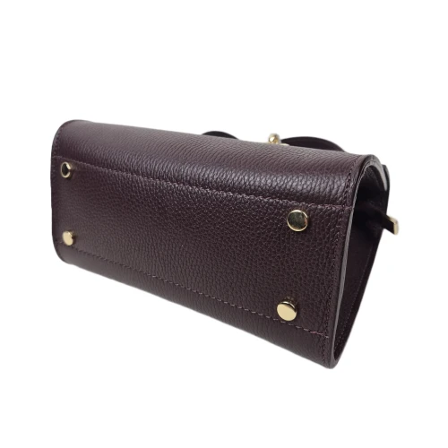 Vera Pelle mała skórzana torebka damska kuferek bordowa burgundowa pojemna z paskiem crossbody włoska skóra naturalna licowa elegancka