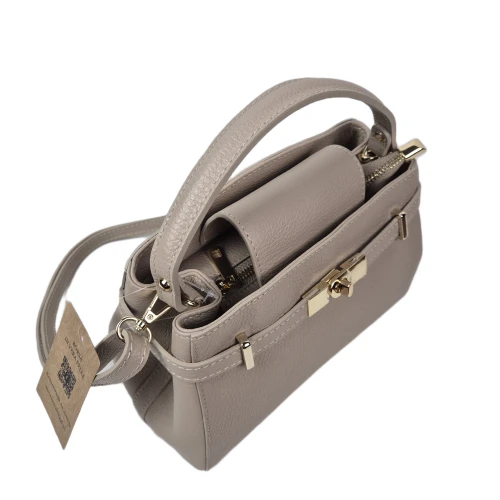 Laura Biaggi skórzana torebka kuferek listonoszka z paskiem crossbody beżowa crossbody pojemna skóra naturalna licowa włoska elegancka