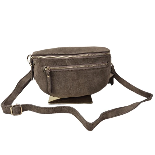 Mała nerka saszetka listonoszka skórzana zamszowa skóra naturalna zamszowa brązowa fango pojemna z paskiem crossbody na codzień