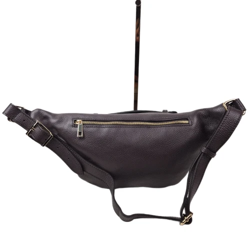 Laura Biaggi duża nerka czekoladowa brązowa skóra naturalna licowa pojemna nerka włoska torebka listonoszka crossbody