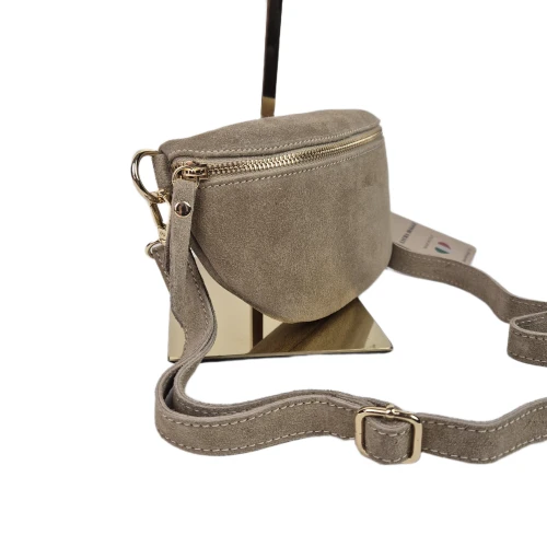 Laura Biaggi mała nerka listonoszka skórzana zamszowa elegancka crossbody skóra naturalna beż