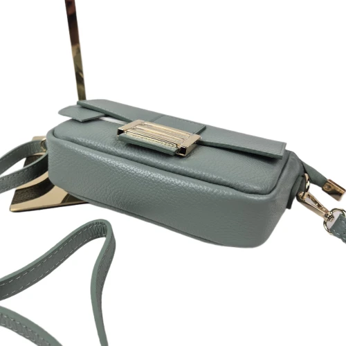 Laura Biaggi mała zielona miętowa torebka skórzana listonoszka skóra naturalna licowa z klamrą z paskiem włoska elegancka crossbody