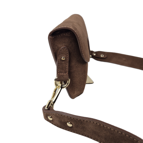 Vera Pelle mała skórzana torebka listonoszka skóra naturalna zamszowa brązowa cynamonowa z paskiem crossbody pojemna