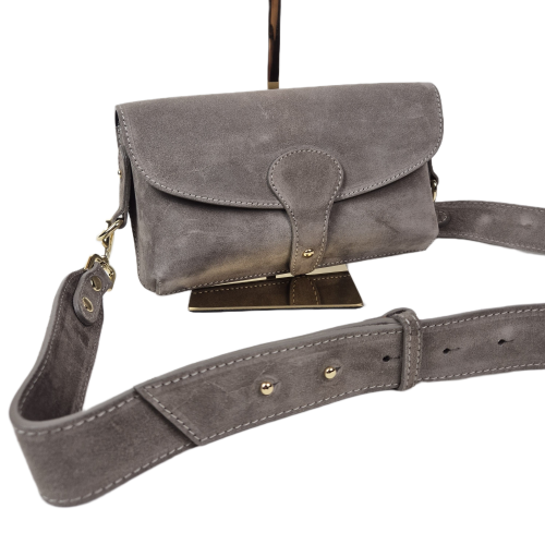 Vera Pelle mała skórzana torebka listonoszka skóra naturalna zamszowa szaro beżowa fango włoska pojemna z paskiem crossbody