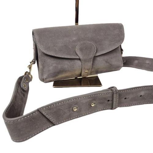 Vera Pelle mała skórzana torebka listonoszka skóra naturalna zamszowa szaro beżowa fango włoska pojemna z paskiem crossbody