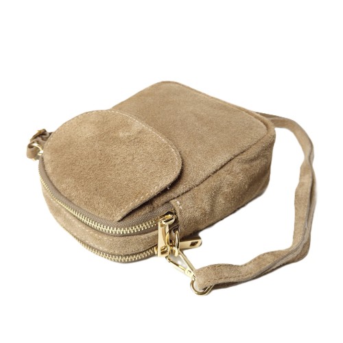 Laura Biaggi mała zamszowa torebka damska skórzana skóra naturalna włoska pojemna na codzień casual crossbody z paskiem brązowa beżowa mocha mokka