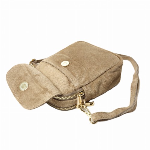 Laura Biaggi mała zamszowa torebka damska skórzana skóra naturalna włoska pojemna na codzień casual crossbody z paskiem brązowa beżowa mocha mokka