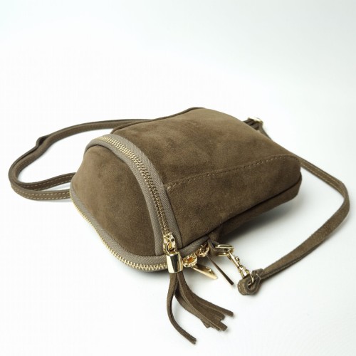 Laura Biaggi mała zamszowa torebka damska skórzana skóra naturalna włoska pojemna na codzień casual crossbody z paskiem brązowa beżowa mocha mokka taupe