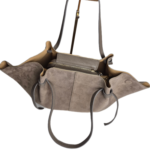 Borse in Pelle duża pojemna torebka shopper z magnesami zamszowa beżowa taupe skóra naturalna zamszowa włoska pojemna torebka shopperka z napami